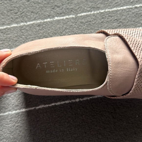 Leather Loafer - Picture 3 of 3